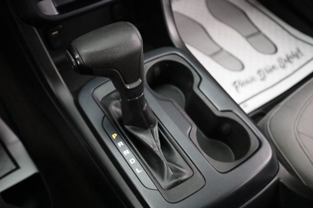 2017 Chevrolet Colorado 2WD Crew Cab 128.3" WT - 22953414 - 30