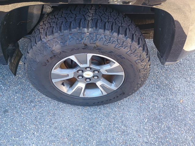 2017 Chevrolet Colorado 4WD Crew Cab 128.3" Z71 - 23009041 - 5