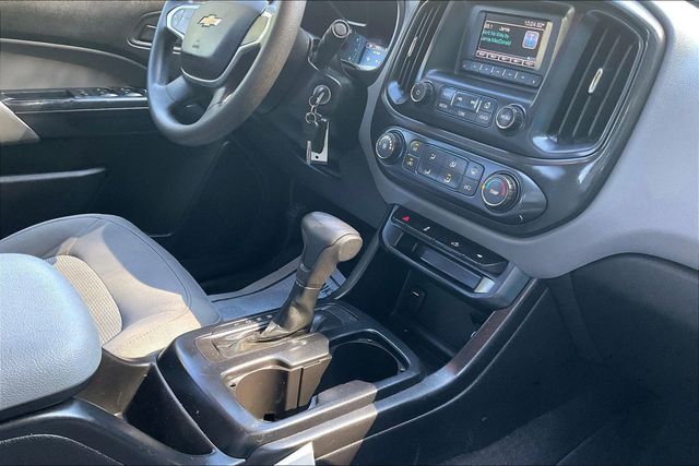 2017 Chevrolet Colorado 4WD WT - 23040092 - 28