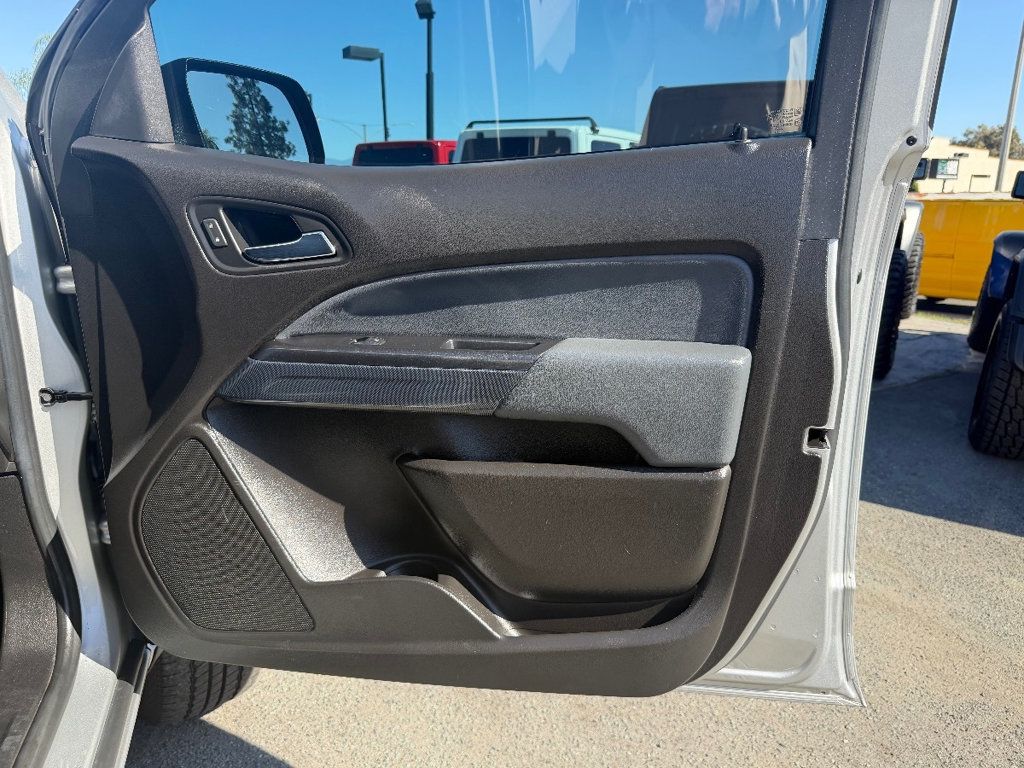 2017 Chevrolet Colorado 4WD Z71 - 22978875 - 23