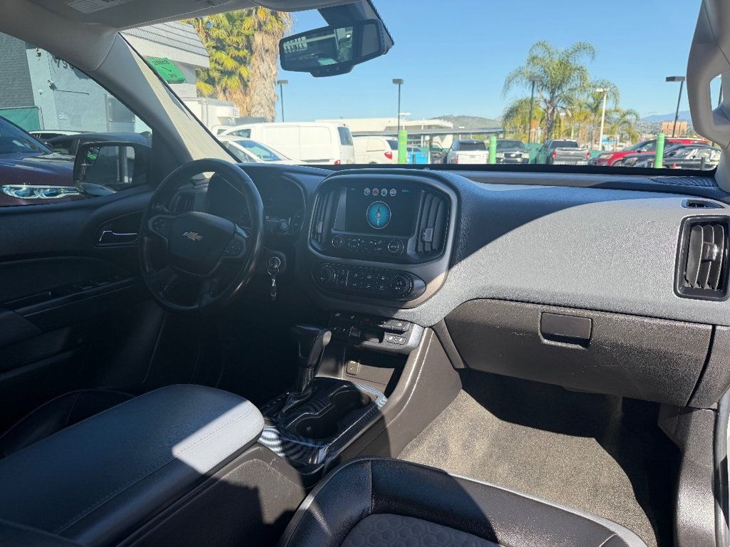 2017 Chevrolet Colorado 4WD Z71 - 22978875 - 24