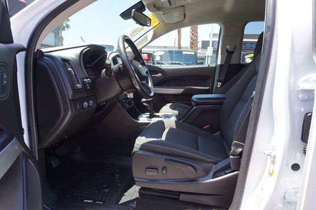 2017 Chevrolet Colorado LT, 4X4, RUNNING BOARDS, TOWING PACKAGE, BED LINER CARPET - 23023732 - 14