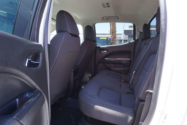2017 Chevrolet Colorado LT, 4X4, RUNNING BOARDS, TOWING PACKAGE, BED LINER CARPET - 23023732 - 16