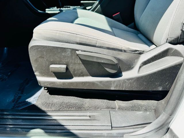 2017 Chevrolet Colorado Work Truck - 23003819 - 17