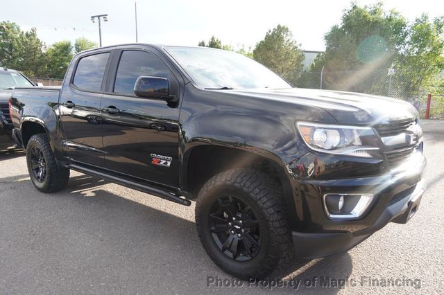 2017 Chevrolet Colorado Z71 - 23060870 - 3
