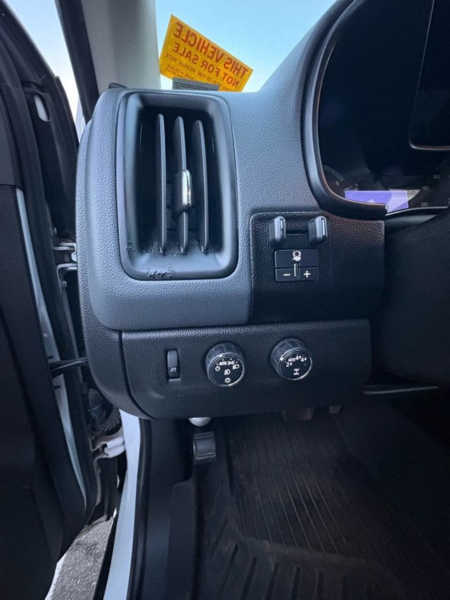 2017 Chevrolet Colorado Z71 - 22988964 - 14