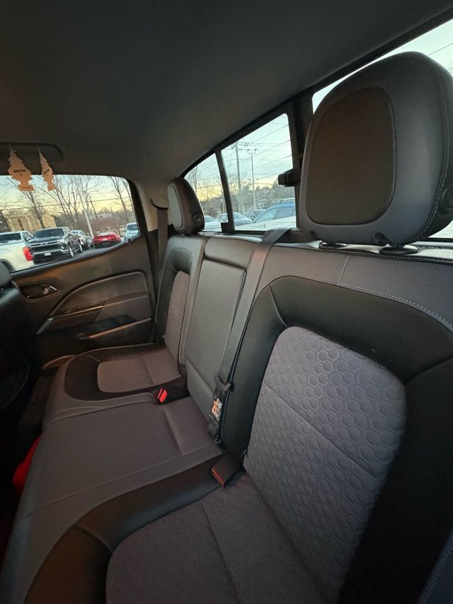 2017 Chevrolet Colorado Z71 - 22988964 - 20