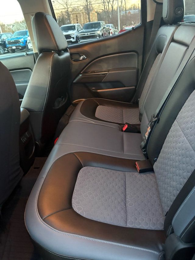 2017 Chevrolet Colorado Z71 - 22988964 - 21