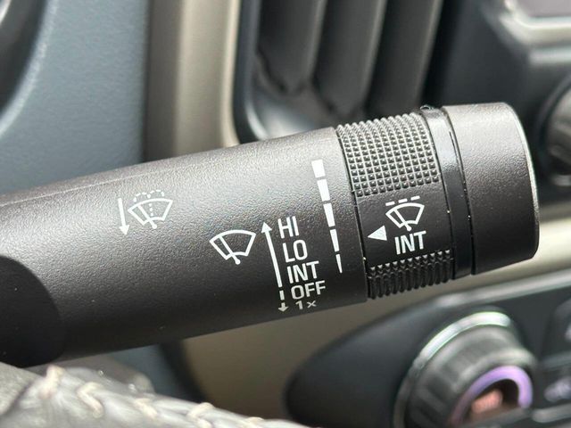 2017 Chevrolet Colorado Z71 4x4 4dr Crew Cab 5 ft. SB - 22944152 - 31