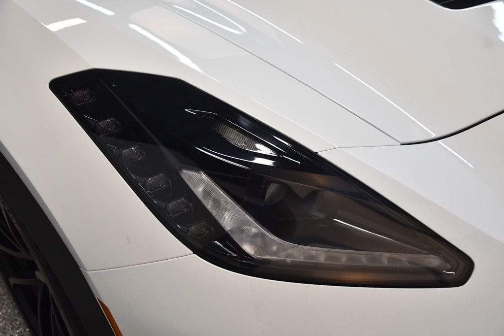 Chevrolet Corvette photo 10