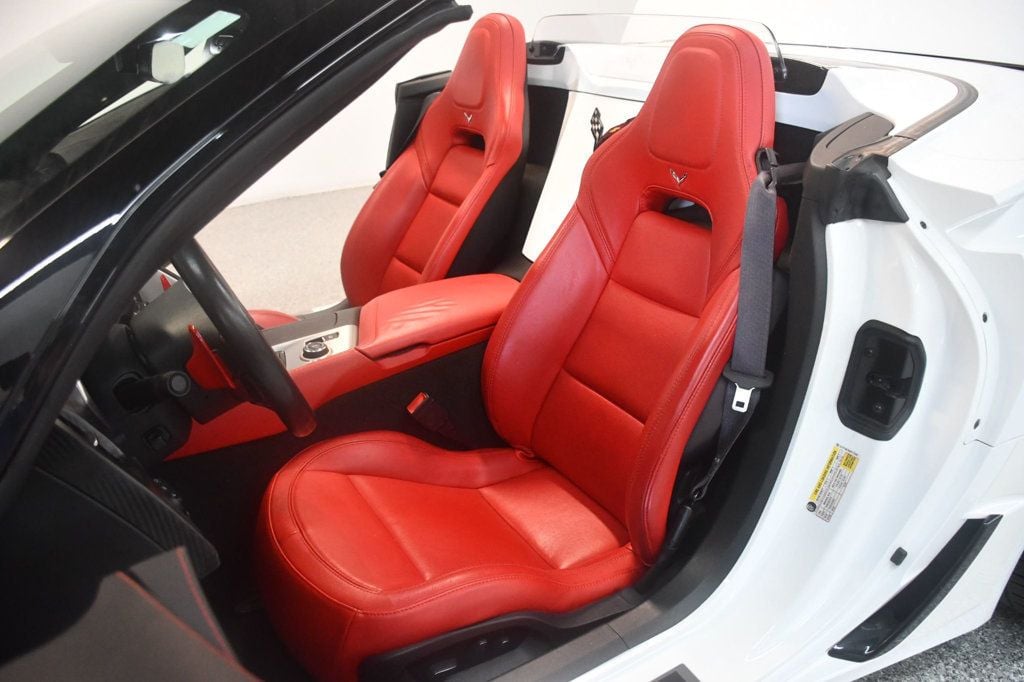 Chevrolet Corvette photo 36