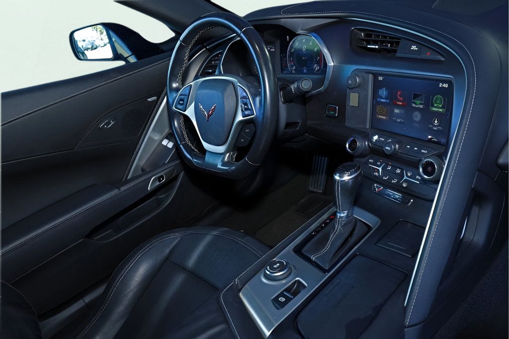 2017 Chevrolet Corvette Stingray Coupe 1LT photo 10