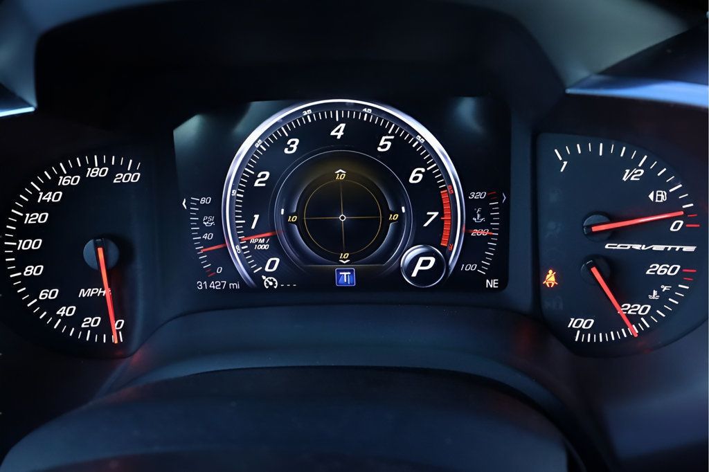 2017 Chevrolet Corvette Stingray Coupe 1LT photo 21