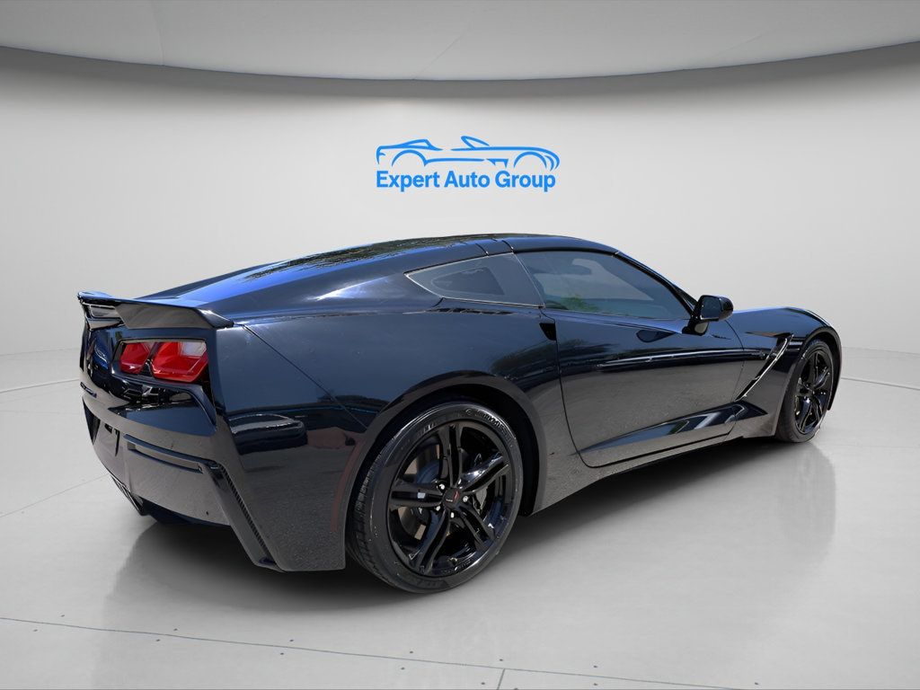 2017 Chevrolet Corvette Stingray Coupe 1LT photo 7