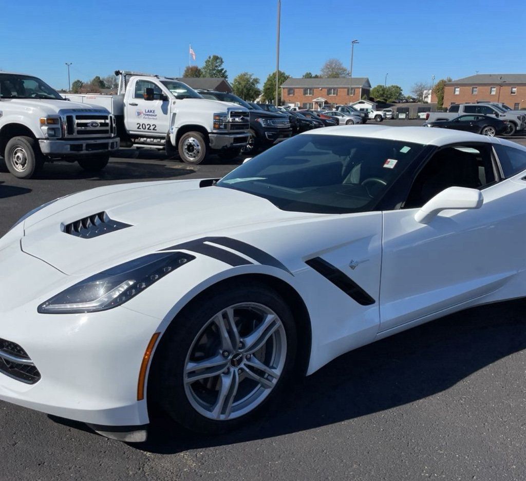 2017 Chevrolet Corvette 2dr Stingray Coupe w/1LT - 22927627 - 23