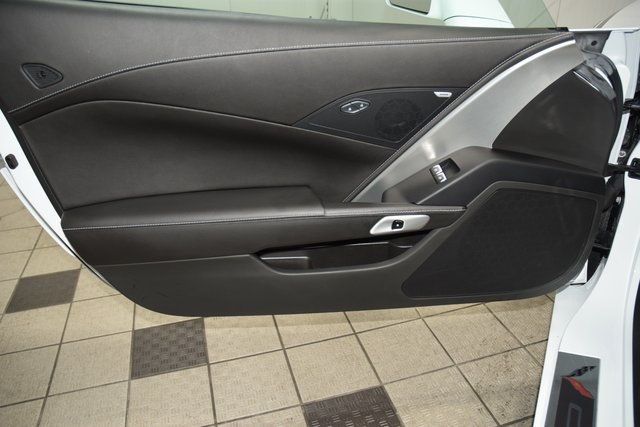 2017 Chevrolet Corvette 2dr Stingray Coupe w/1LT - 22927627 - 44