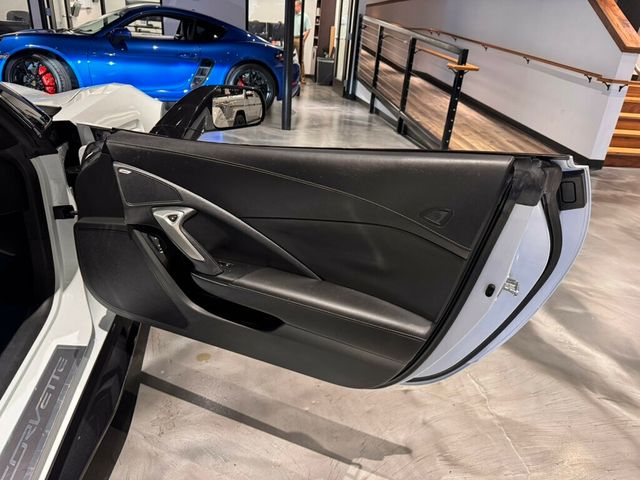 2017 Chevrolet Corvette 3LT/$25785InOptions/RareZ07PerfPkg/CarbonFlashGroundEffects/NAV - 22973103 - 18