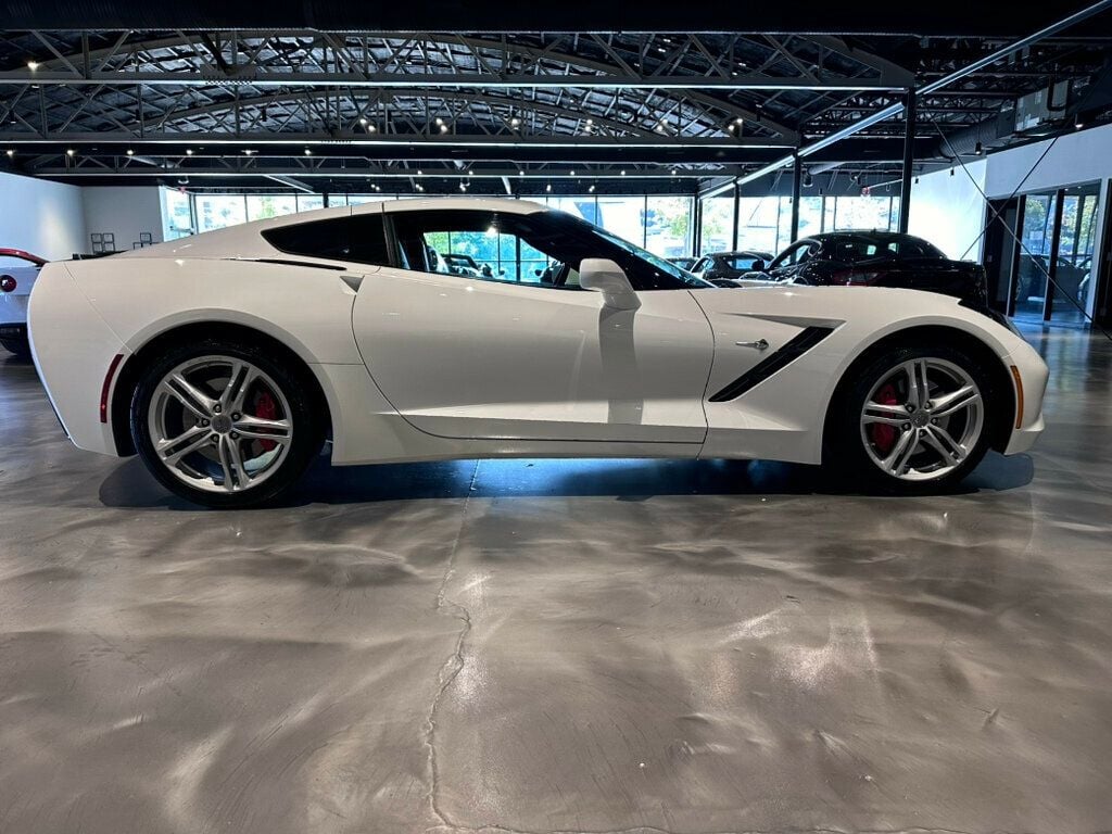 2017 Chevrolet Corvette Coupe/1LT/RemoteStart/NAV/GT BucketSeats/KeylessEntry/KeylessGo - 22647539 - 5