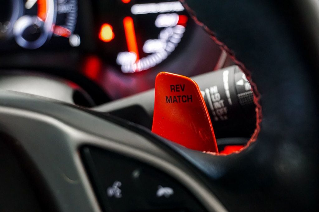 2017 CHEVROLET CORVETTE - Image 21