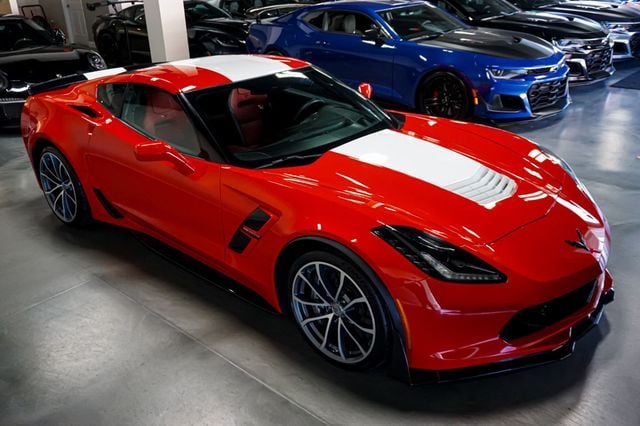2017 Chevrolet Corvette *Grand Sport 2LT* *7-Speed Manual* *Z07-Pkg* *Only 5k Miles*  - 22943789 - 44