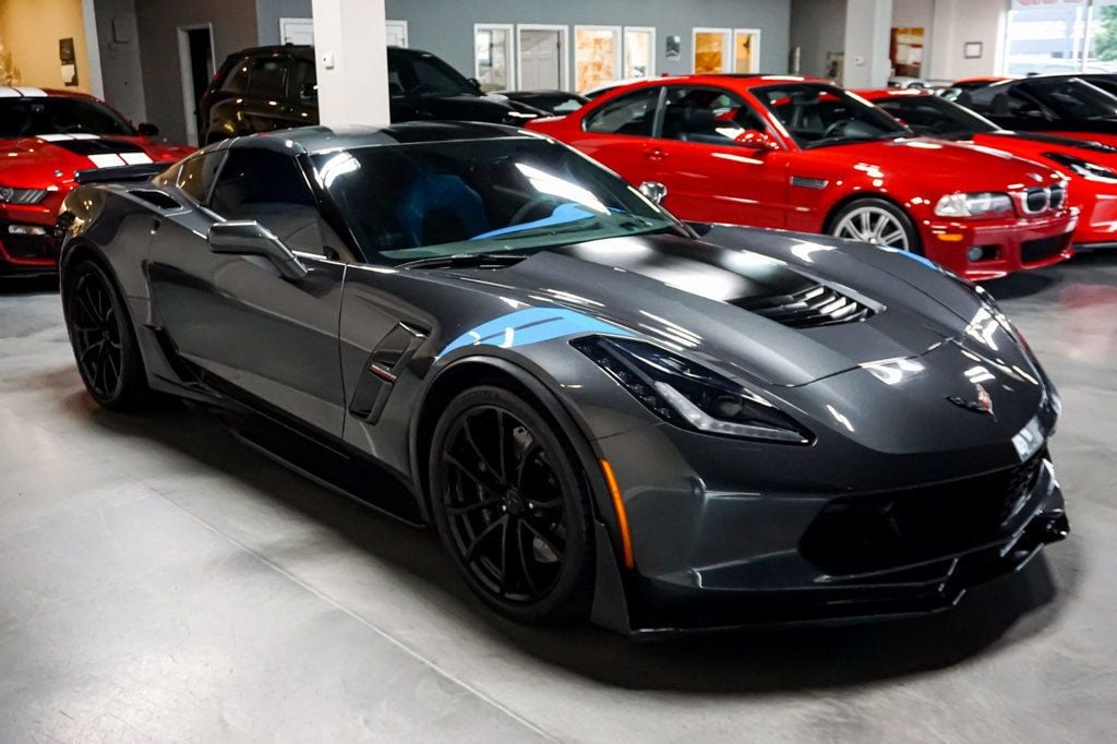2017 Chevrolet Corvette *Grand Sport 3LT* *Collector Edition* *7-Speed Manual* - 23067566 - 3