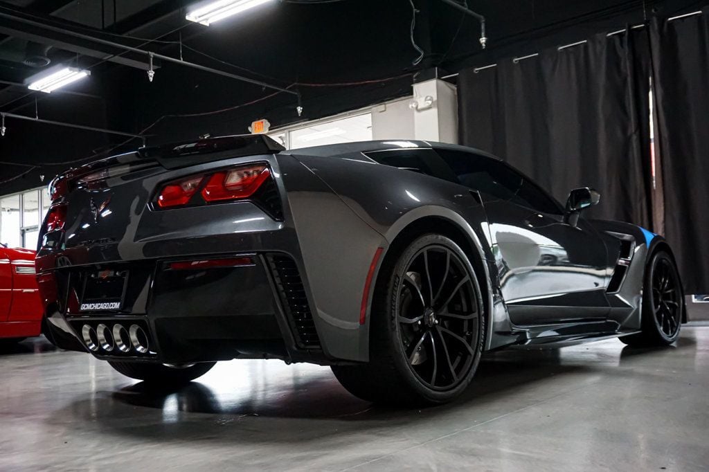 2017 Chevrolet Corvette *Grand Sport 3LT* *Collector Edition* *7-Speed Manual* - 23067566 - 6