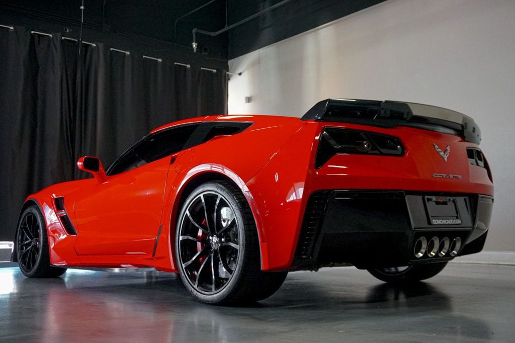 2017 Chevrolet Corvette *Grand Sport* *Z07 Performance Pkg* *7-Speed Manual* - 23035189 - 32