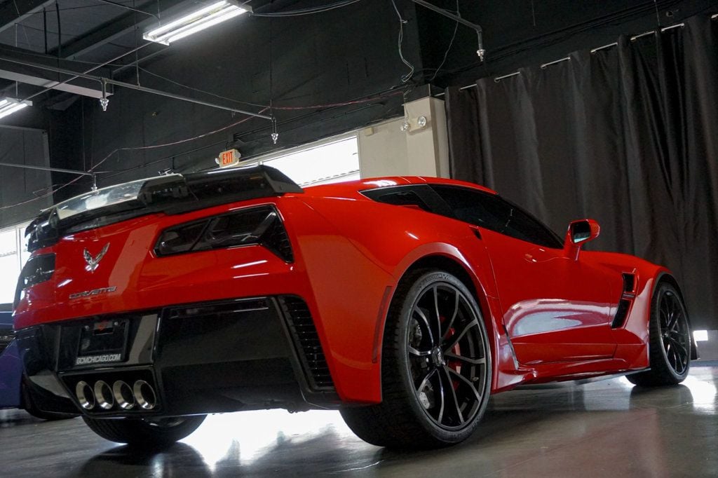 2017 Chevrolet Corvette *Grand Sport* *Z07 Performance Pkg* *7-Speed Manual* - 23035189 - 5