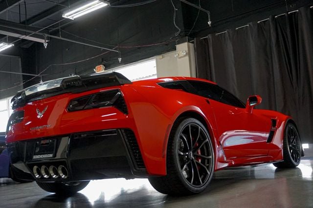 2017 Chevrolet Corvette *Grand Sport* *Z07 Performance Pkg* *7-Speed Manual* - 23035189 - 5