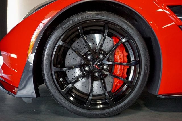 2017 Chevrolet Corvette *Grand Sport* *Z07 Performance Pkg* *7-Speed Manual* - 23035189 - 68