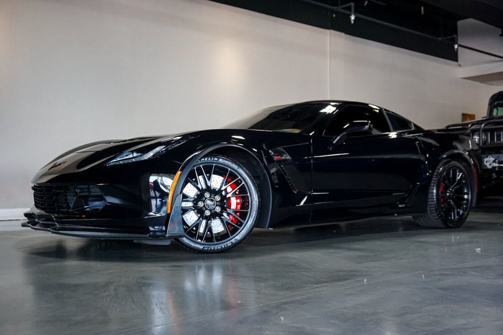 2017 Chevrolet Corvette *Z06 3LZ* *Z07-Performance Package* *7-Speed Manual* - 23037116 - 0