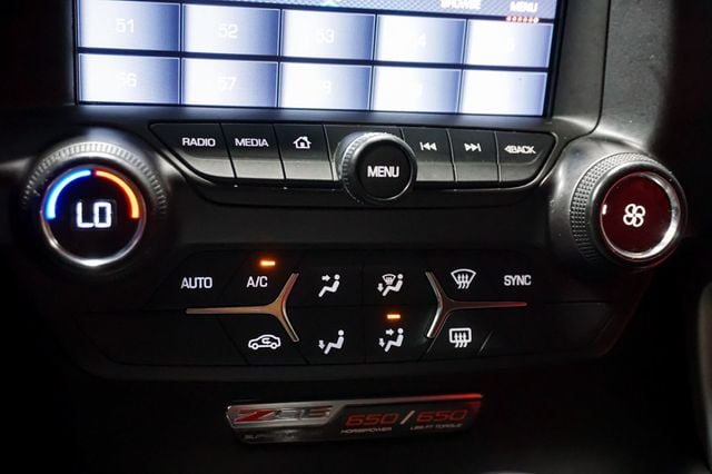 2017 Chevrolet Corvette *Z06* *7-Speed Manual* *Carbon Ceramic Brakes* - 22907242 - 23