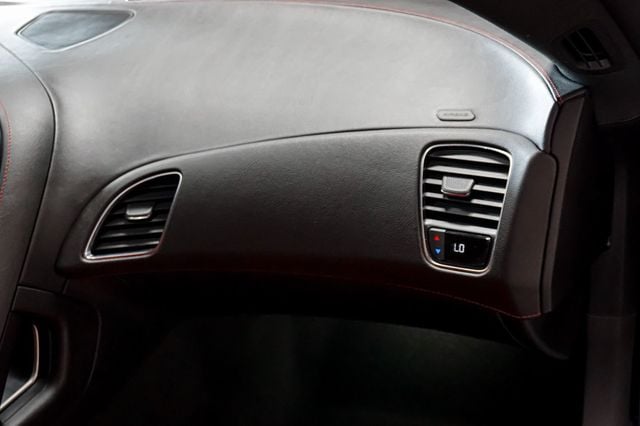 2017 Chevrolet Corvette *Z06* *7-Speed Manual* *Carbon Ceramic Brakes* - 22907242 - 37