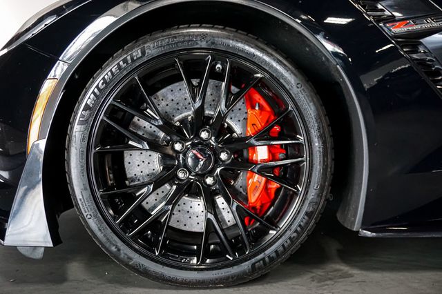2017 Chevrolet Corvette *Z06* *7-Speed Manual* *Carbon Ceramic Brakes* - 22907242 - 44