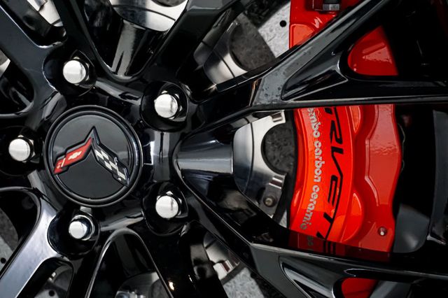 2017 Chevrolet Corvette *Z06* *7-Speed Manual* *Carbon Ceramic Brakes* - 22907242 - 50