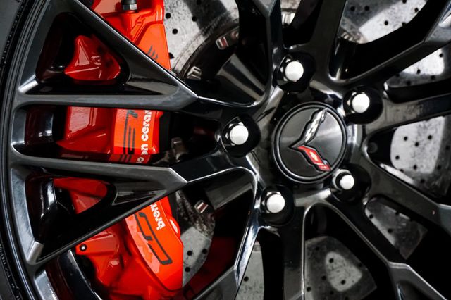 2017 Chevrolet Corvette *Z06* *7-Speed Manual* *Carbon Ceramic Brakes* - 22907242 - 51