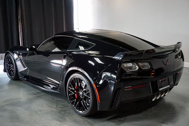 2017 Chevrolet Corvette *Z06* *7-Speed Manual* *Carbon Ceramic Brakes* - 22907242 - 52