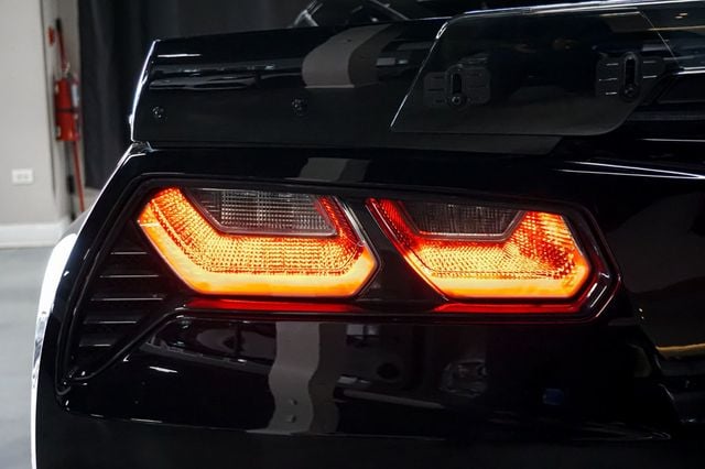 2017 Chevrolet Corvette *Z06* *7-Speed Manual* *Carbon Ceramic Brakes* - 22907242 - 77