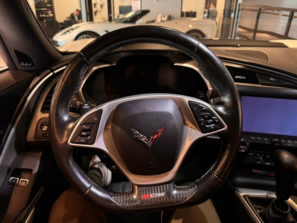 2017 Chevrolet Corvette Z06/7SpeedManual/Z07PerfPkg/CarbonCeramicBrakes/AppleCarplay - 22981846 - 11