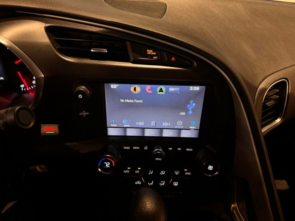 2017 Chevrolet Corvette Z06/7SpeedManual/Z07PerfPkg/CarbonCeramicBrakes/AppleCarplay - 22981846 - 13