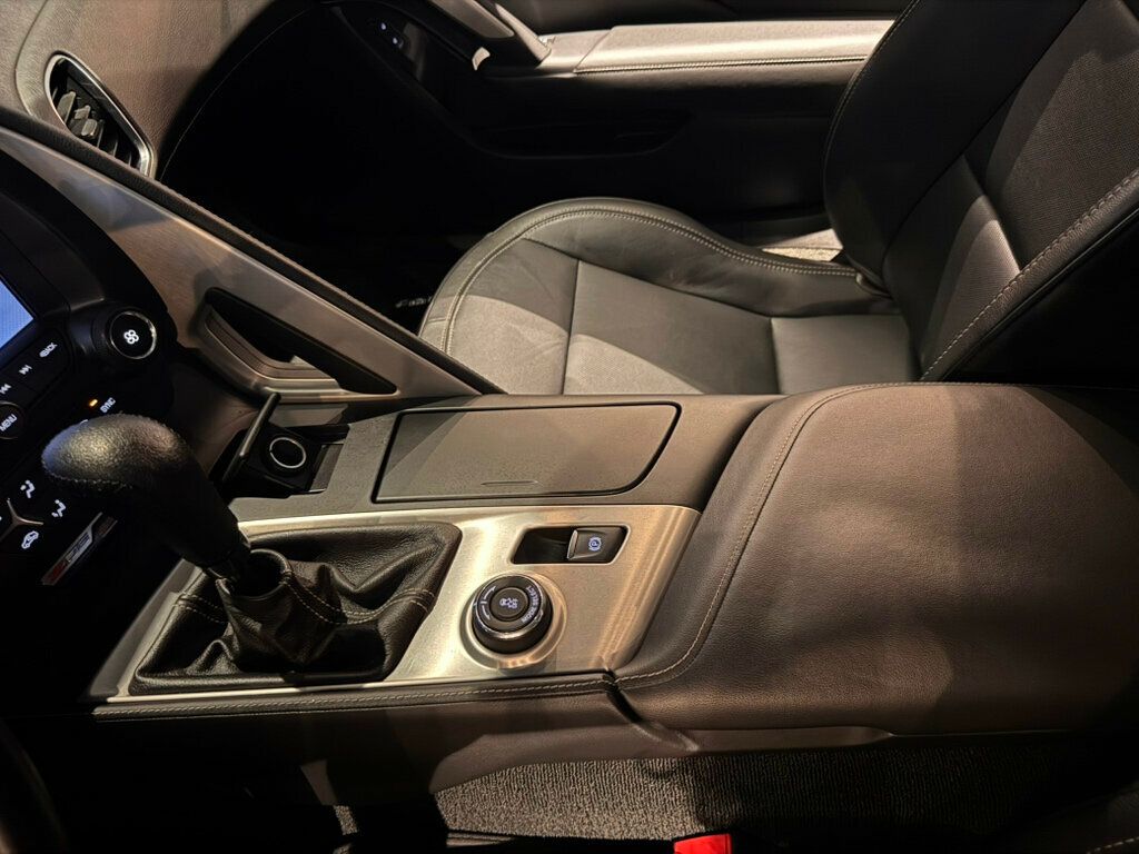 2017 Chevrolet Corvette Z06/7SpeedManual/Z07PerfPkg/CarbonCeramicBrakes/AppleCarplay - 22981846 - 15