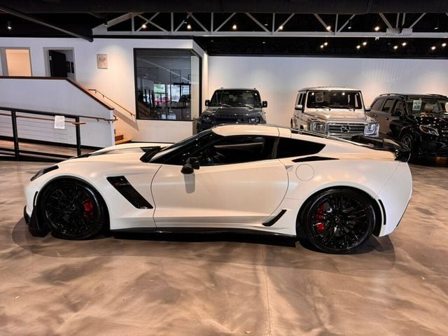 2017 Chevrolet Corvette Z06/7SpeedManual/Z07PerfPkg/CarbonCeramicBrakes/AppleCarplay - 22981846 - 1