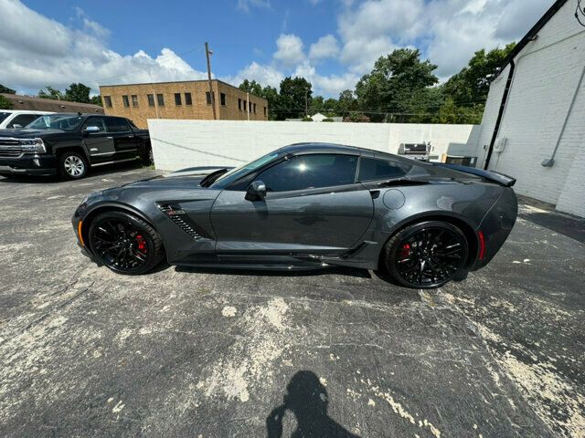 2017 Chevrolet Corvette Z06 Coupe photo 2