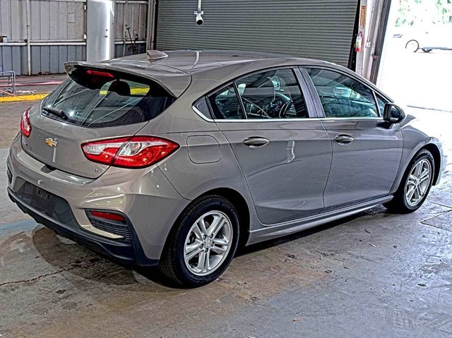 2017 Chevrolet CRUZE 4dr Hatchback Automatic LT - 23027678 - 1