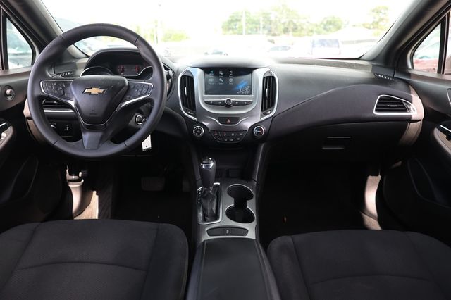 2017 Chevrolet CRUZE 4dr Hatchback Automatic LT - 23027678 - 20