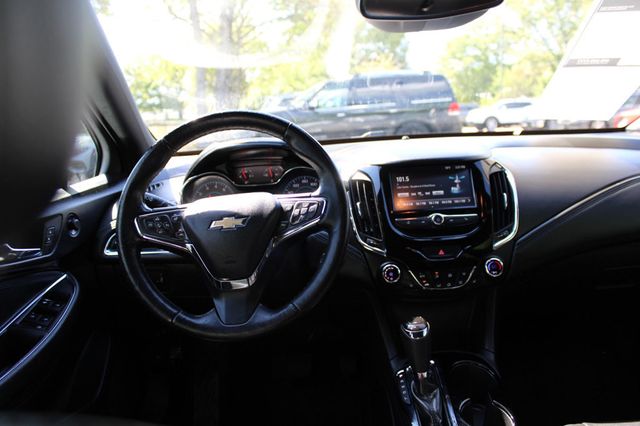 2017 Chevrolet CRUZE 4dr Hatchback Automatic Premier - 23004272 - 12