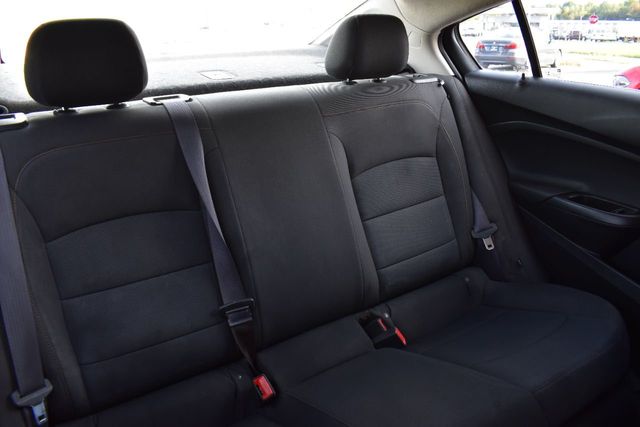 2017 Chevrolet CRUZE 4dr Sedan 1.4L LS w/1SB - 22144106 - 21