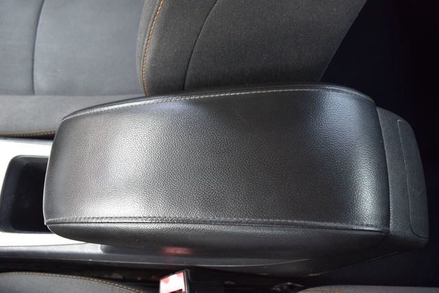 2017 Chevrolet CRUZE 4dr Sedan 1.4L LS w/1SB - 22144106 - 36