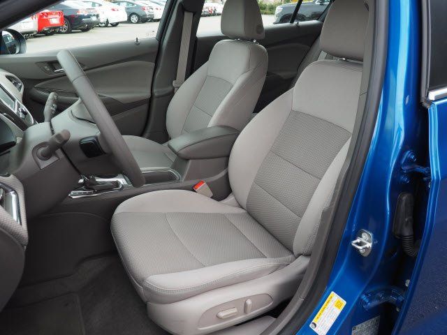 2017 Chevrolet CRUZE 4dr Sedan 1.4L LT w/1SD - 18347374 - 8