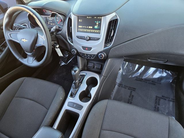 2017 Chevrolet CRUZE 4dr Sedan Automatic LS - 22959370 - 12
